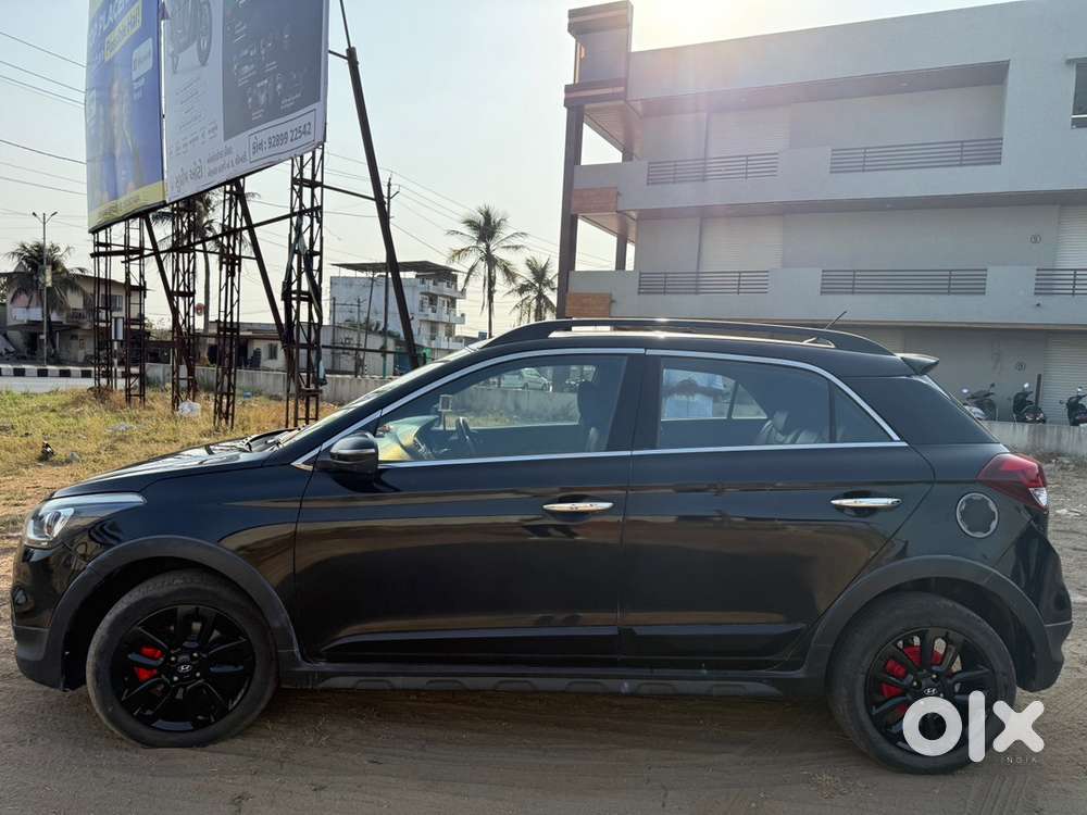 Hyundai I20 Active 2015 Diesel 119000 Km Driven