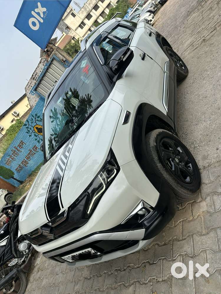 Maruti Suzuki Brezza 1.5 Zxi Cng Dual Tone, 2025, Cng & Hybrids