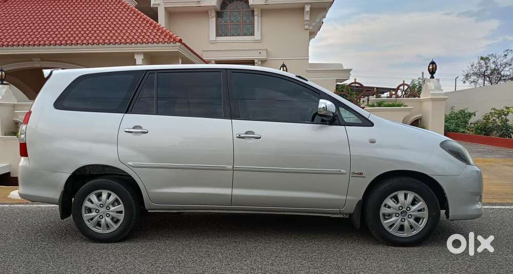 Toyota Innova, 2011, Diesel
