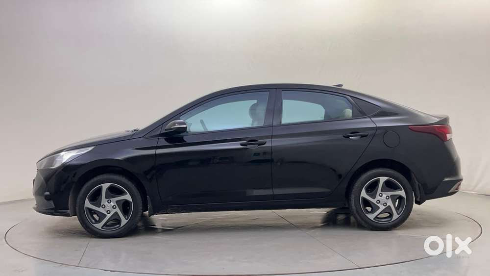Hyundai Verna 1.5 S Plus Petrol Mt, 2022, Petrol