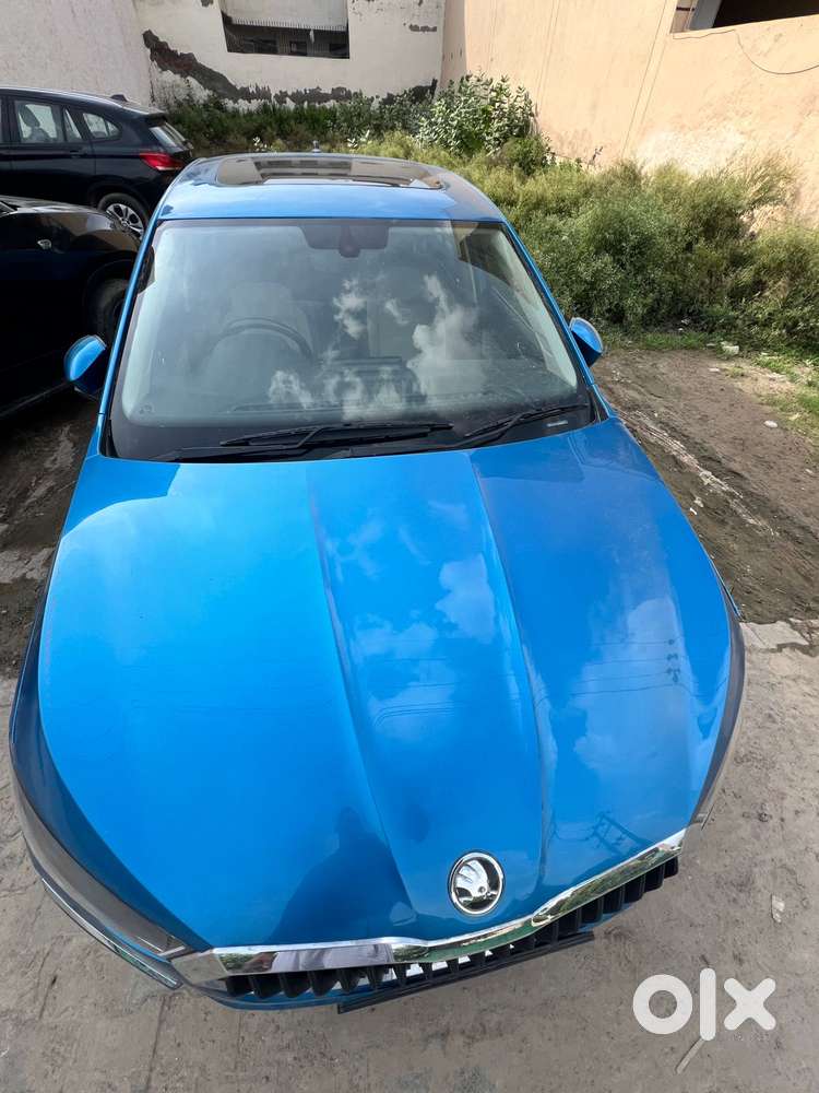 Skoda Slavia 1.5 Tsi Style, 2023, Petrol