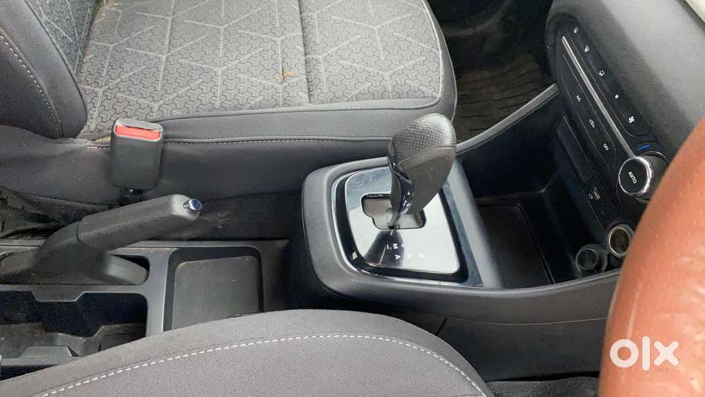 Tata Punch Creative Amt, 2021, Petrol