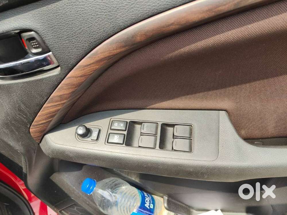 Maruti Suzuki Brezza 1.5 Zxi At Smart Hybrid, 2023, Petrol