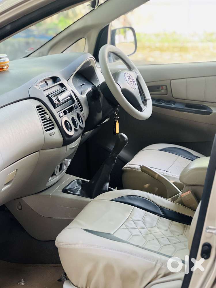 Toyota Innova 2.5 G (diesel) 7 Seater, 2010, Diesel
