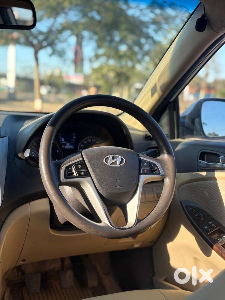 Hyundai Verna Crdi 1.6 Sx, 2014, Diesel