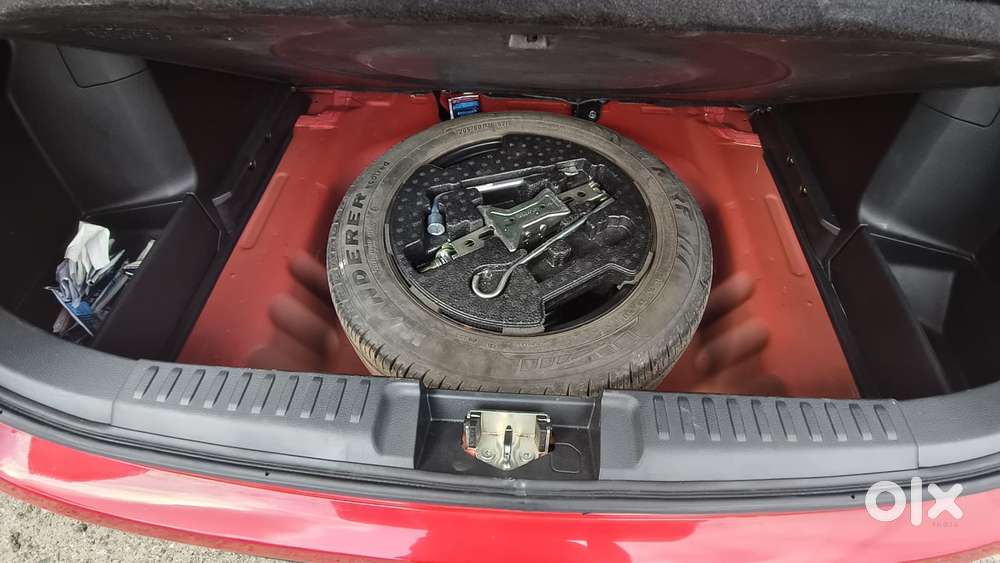 Maruti Suzuki Vitara Brezza 1.5 Vxi, 2021, Petrol