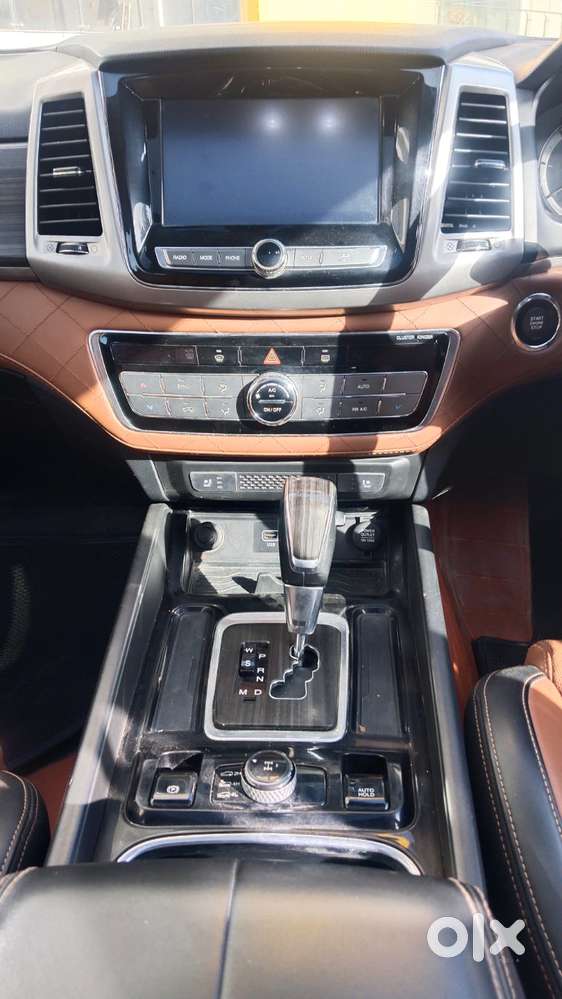 Mahindra Alturas G4 4x4 At, 2019, Diesel