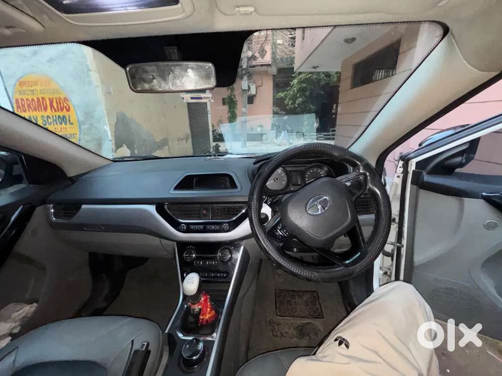 Tata Nexon Revotron Xt 2018