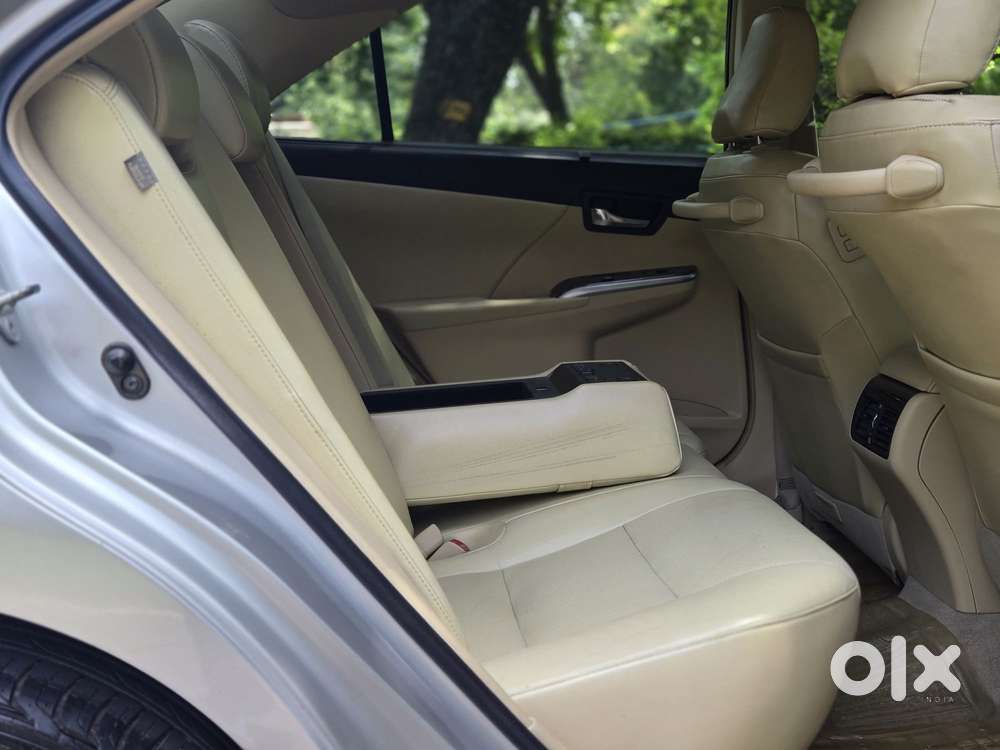 Toyota Camry Hybrid 2.5, 2017, Petrol