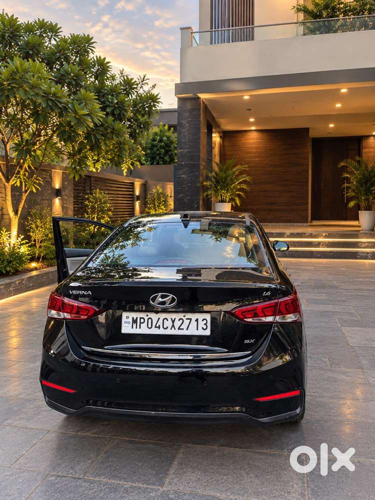 Hyundai Verna Petrol 2019