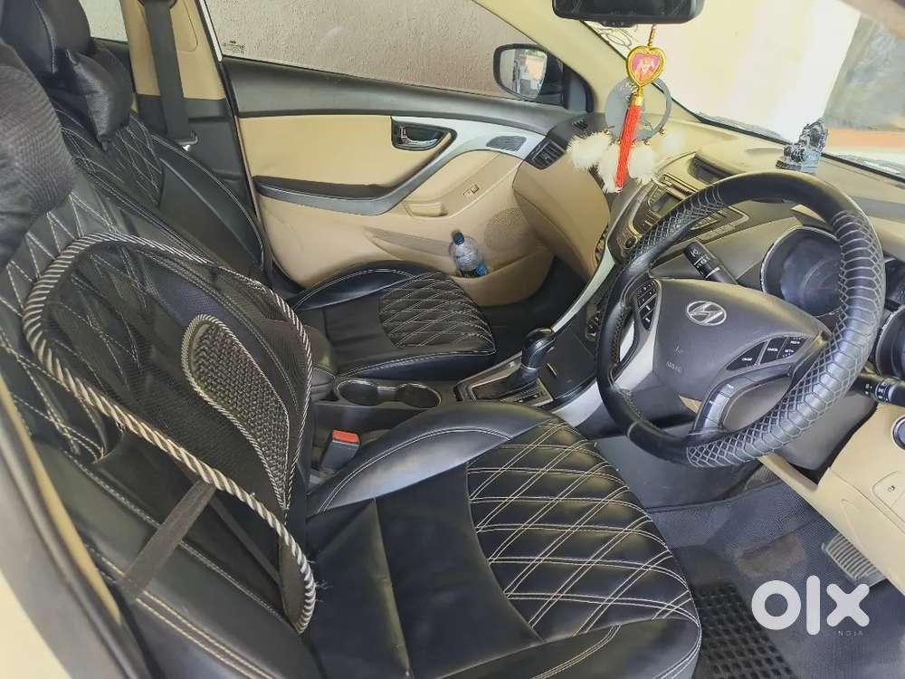 Hyundai New Elantra 2012 Diesel 95000 Km Driven