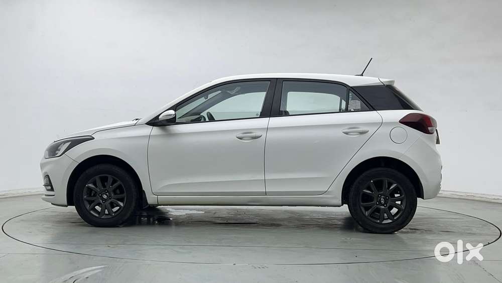 Hyundai Elite I20 Sportz Plus, 2020, Petrol