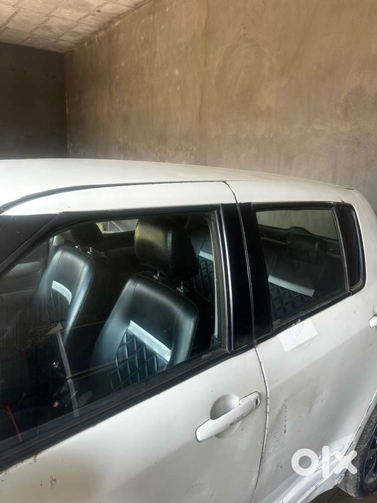 Maruti Suzuki Swift 2010