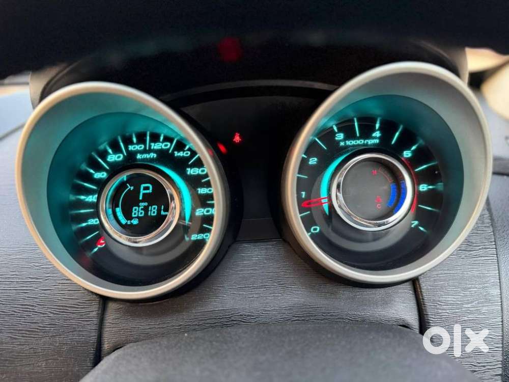 Mahindra Xuv500 At W6 2wd, 2018, Diesel