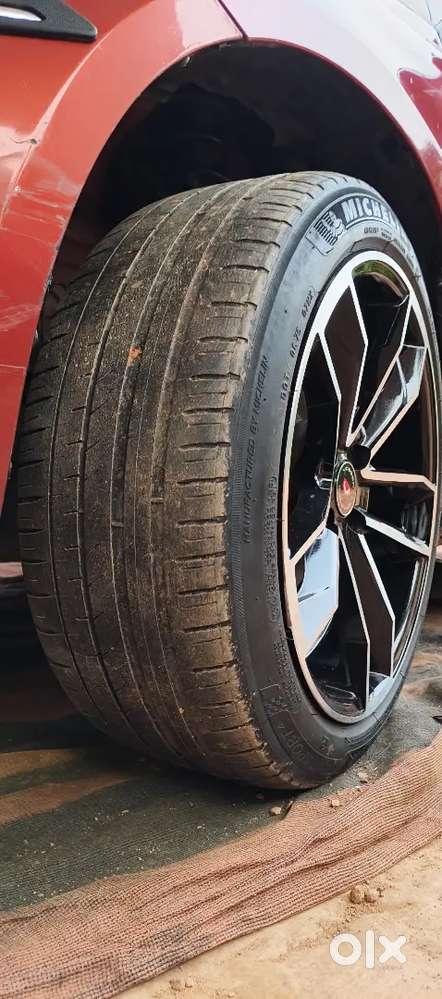 Maruti Suzuki Swift 2012 Diesel Well Maintained. Fully Modified