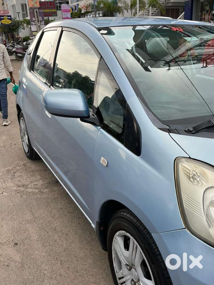 Honda Jazz 2009 Cng & Hybrids Well Maintained