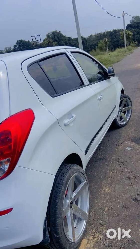 Urgent Sale I20 2013 Modal