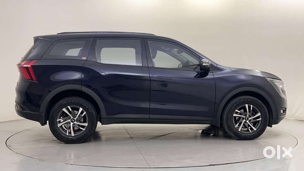 Mahindra Xuv700 2.2 Ax 5 Diesel At Str, 2024, Diesel