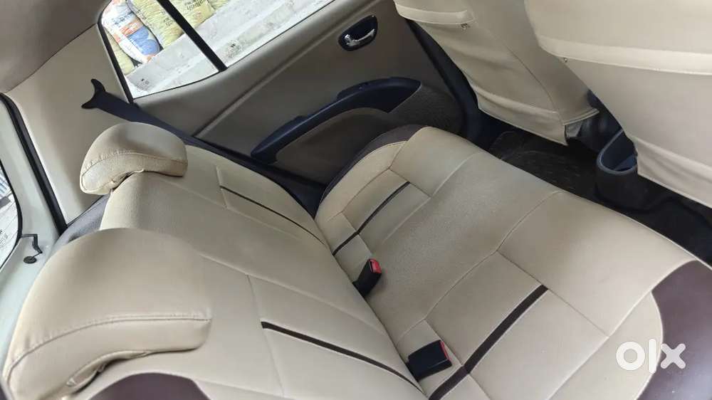 Hyundai I10 Sportz 1.2 Petrol At 2013