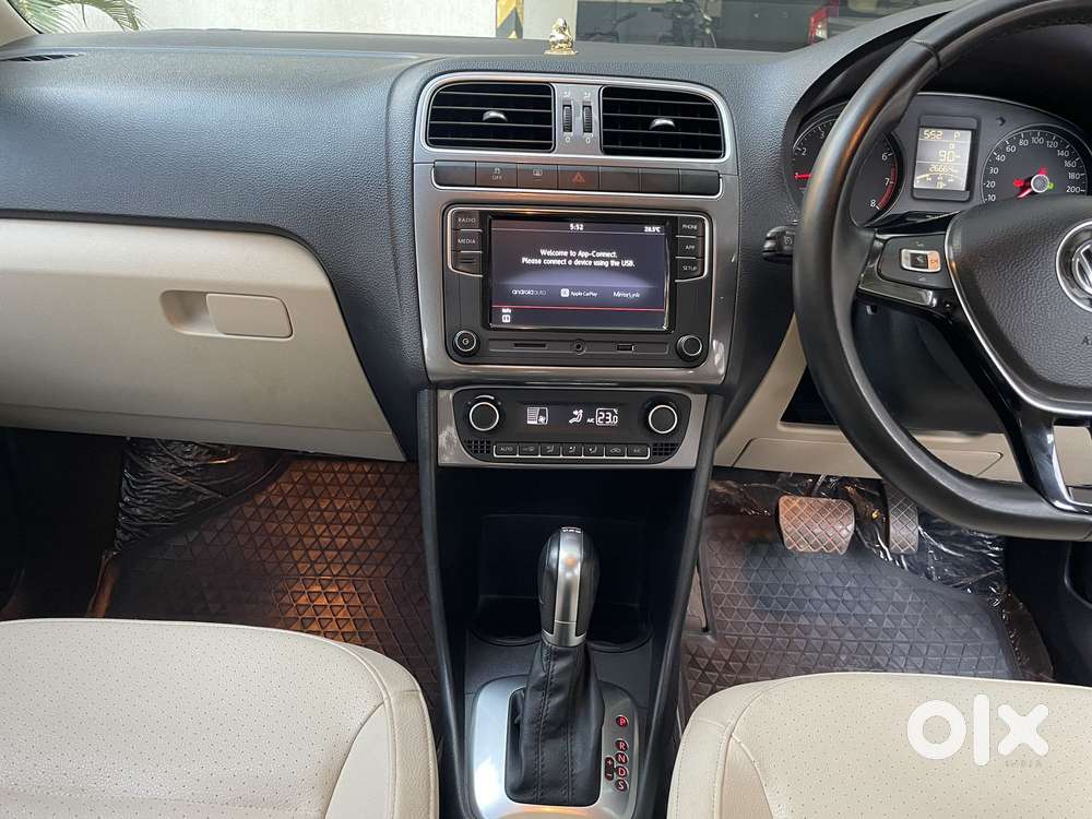 Volkswagen Vento 1.2 Highline Plus At 16 Alloy, 2020, Petrol