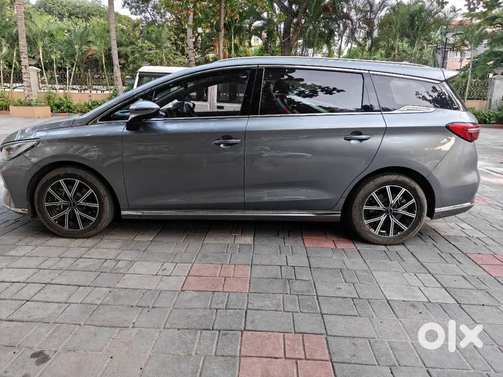 Byd Emax 7 Superior 2025
