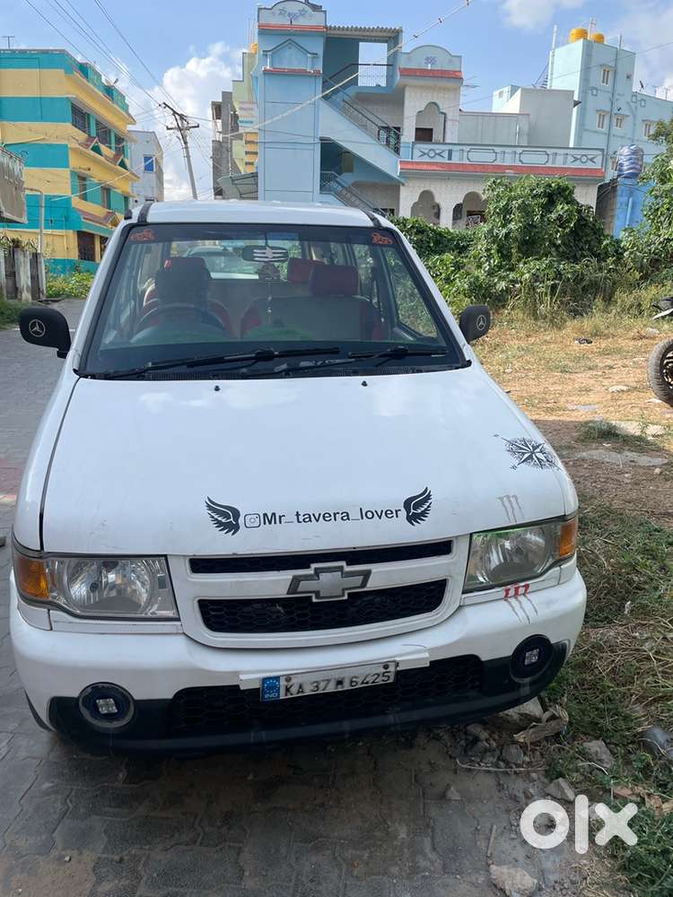 Chevrolet Tavera Neo 2012