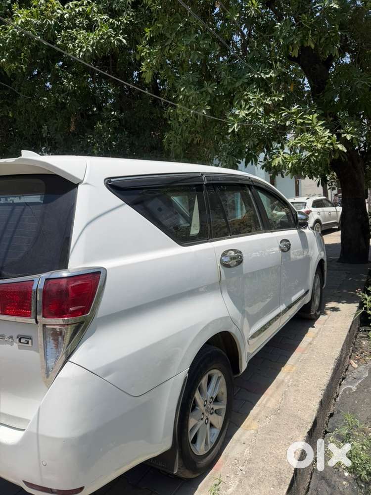 Toyota Innova Crysta Diesel 2020