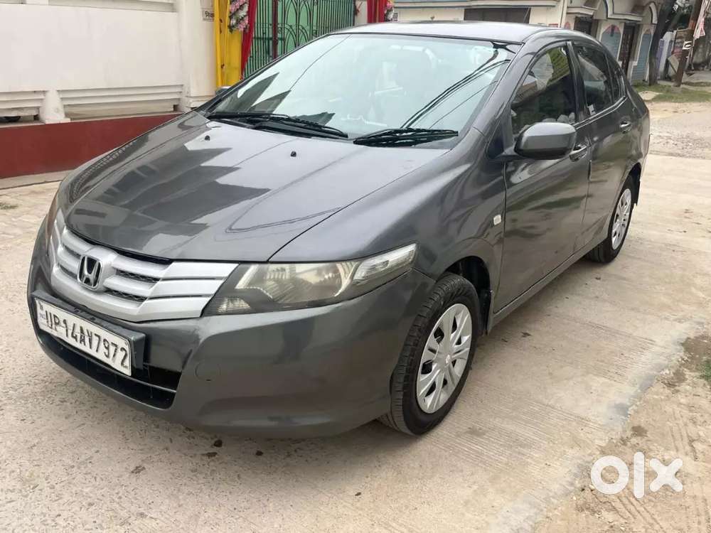 Honda City Petrol Want 2 Sell