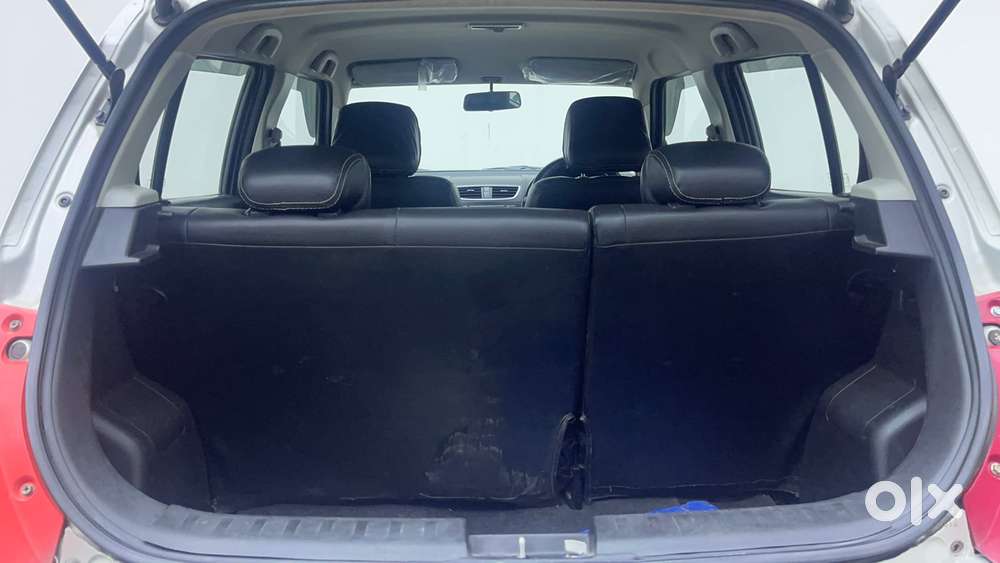 Maruti Suzuki Swift Vxi Optional, 2017, Petrol