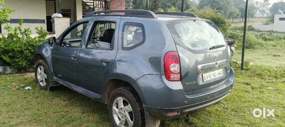 G Good Condition Showroom Maintenance Vehicle