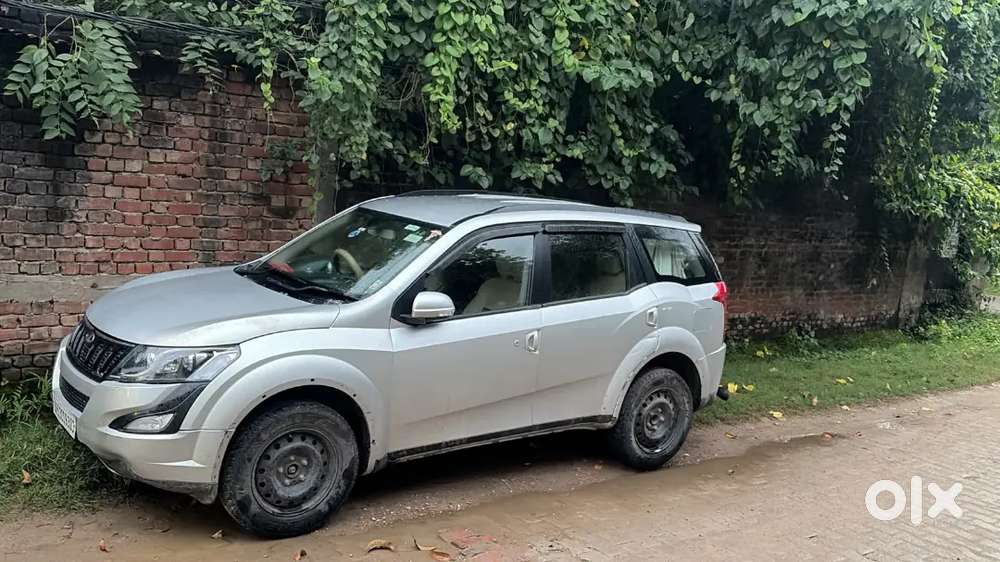 Mahindra Xuv500 Diesel 2018 Year Model