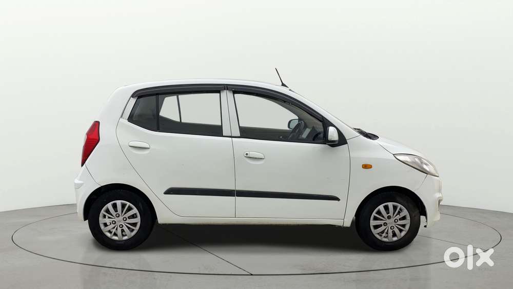 Hyundai I10 Magna 1.1l, 2013, Cng & Hybrids