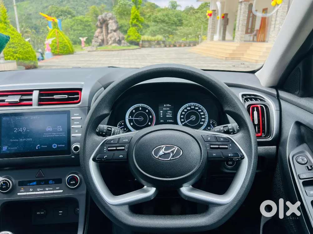 Hyundai Creta 2022 Diesel 60400 Km Driven Warranty Till 2029