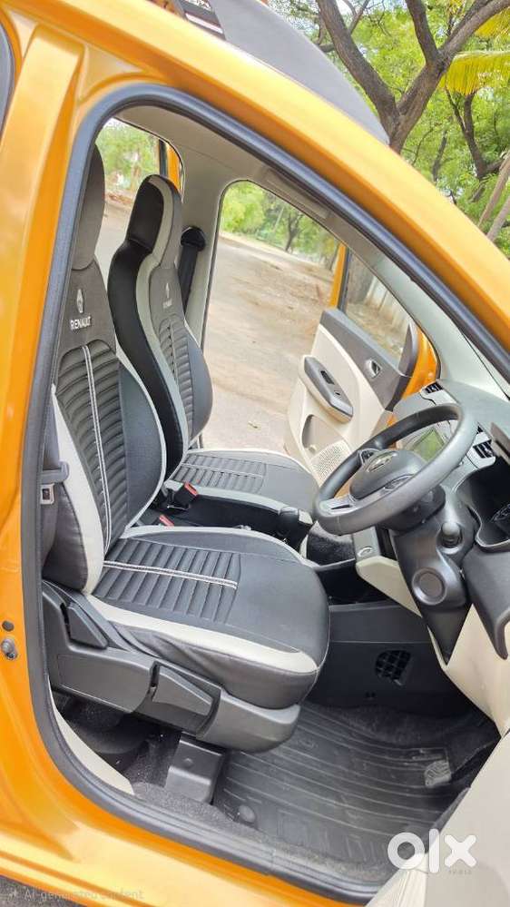 Renault Triber Rxz Easy-r Amt, 2023, Petrol
