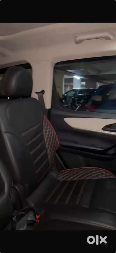 Mahindra Xuv700 Diesel Mt 7 Str 2024