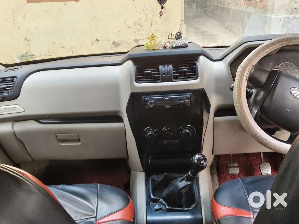 Mahindra Scorpio 2.2 S3 2018