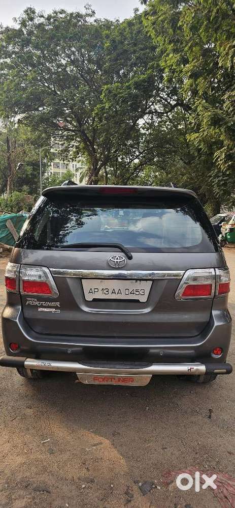 Toyota Fortuner 3.0 4x4 Manual, 2011, Diesel