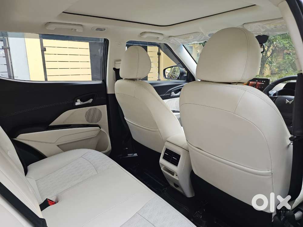 Mahindra Xuv 3xo Ax7 Diesel Mt, 2025, Diesel