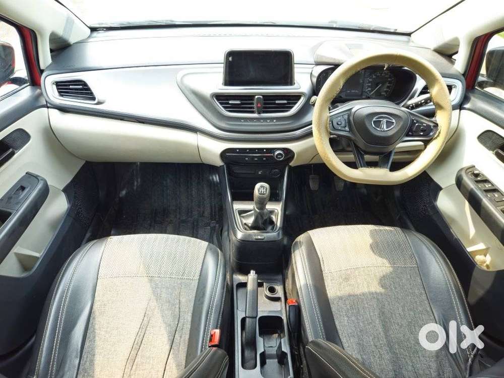 Tata Altroz 1.5 Xt Luxe Diesel, 2023, Diesel