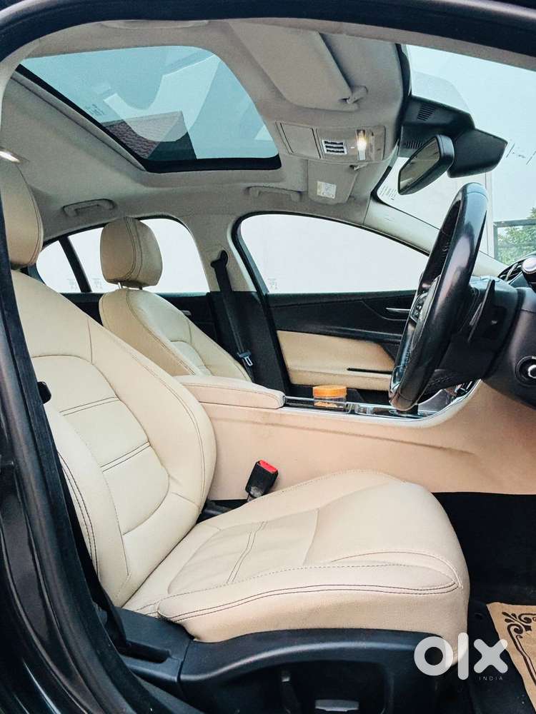 Jaguar Xe Prestige, 2018, Diesel
