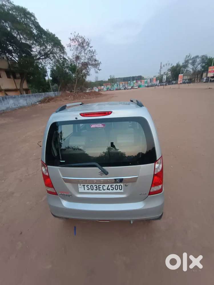 Maruti Suzuki Wagon R 1.0 2015 Petrol Well Maintained