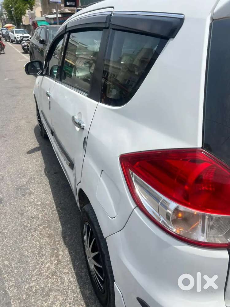 Maruti Suzuki Ertiga Diesel 2012