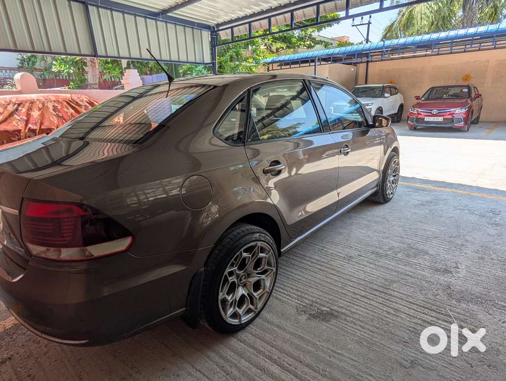 Volkswagen Vento 1.5l Tdi Highline Plus At Diesel, 2016, Diesel