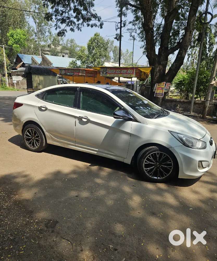 Hyundai Verna 2012 Petrol 50000 Km Driven