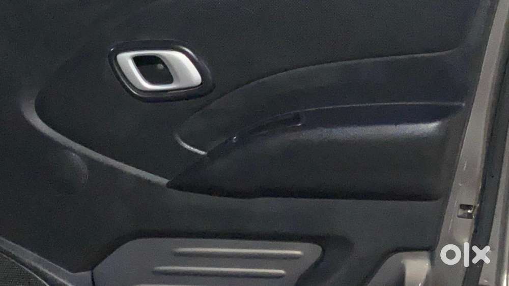 Datsun Redigo T Option, 2018, Petrol