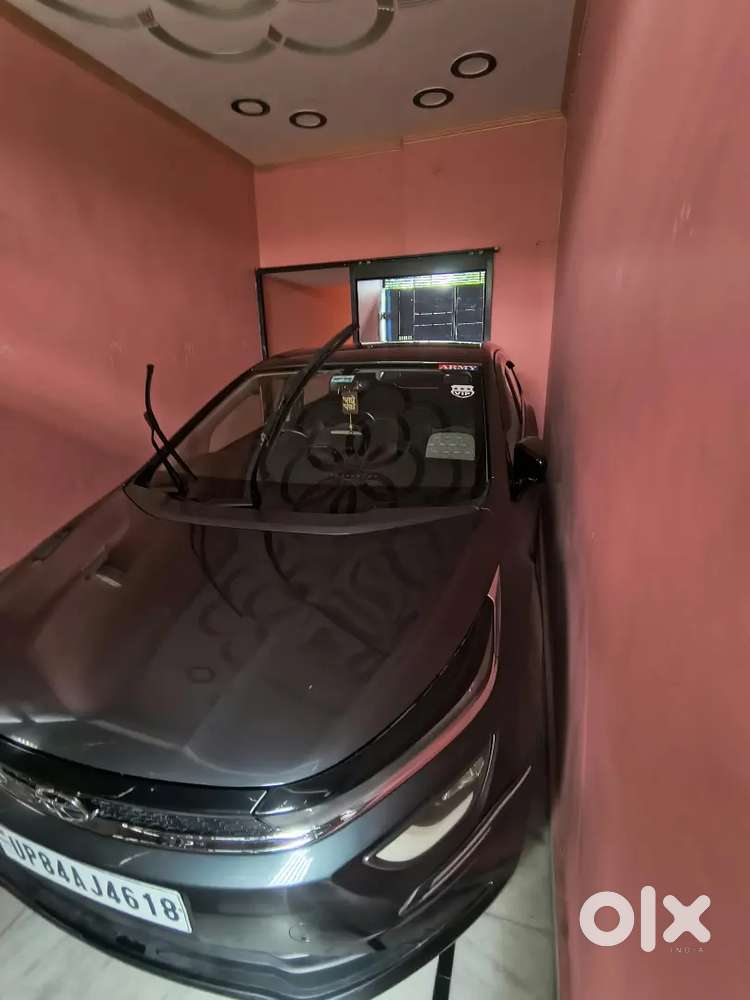 Tata Altroz 1.2 Xe 2021 Car