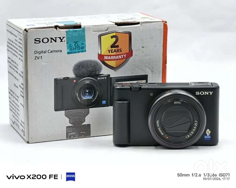 Sony Digital Camera ZV-1(Black) Good Condition At Juketeq