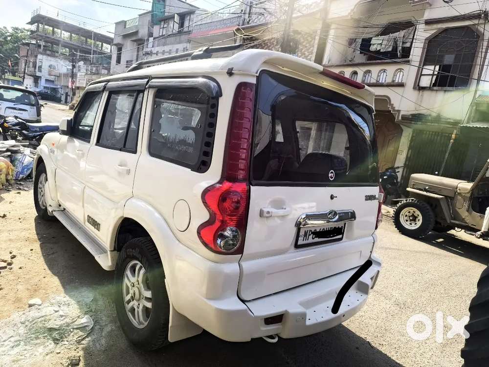 Mahindra Scorpio Getaway 2011 Diesel Well Maintained