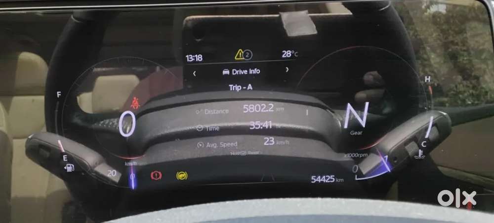 Mahindra Xuv700 2.2 Ax 7 Diesel At Str, 2022, Diesel