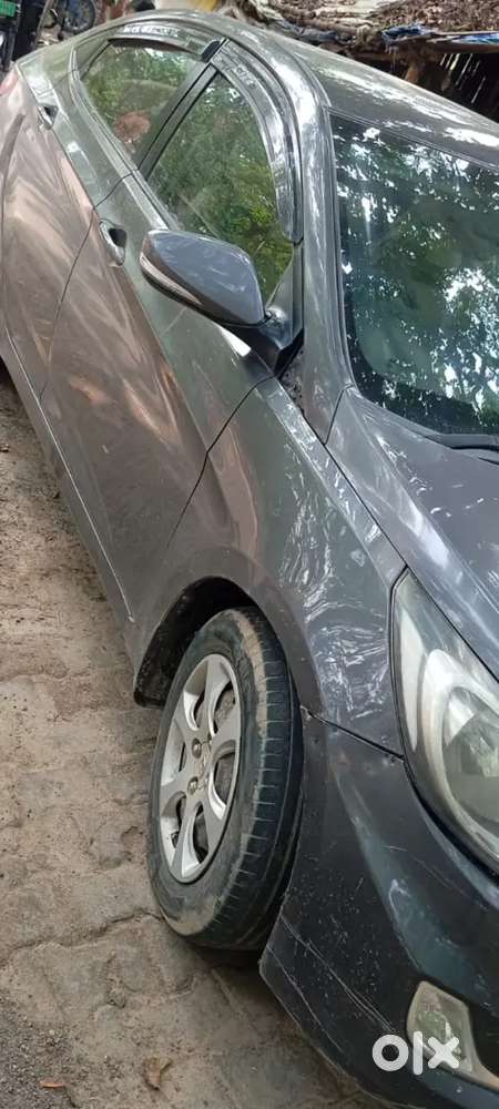 Hyundai Verna Sx Crdi 2013